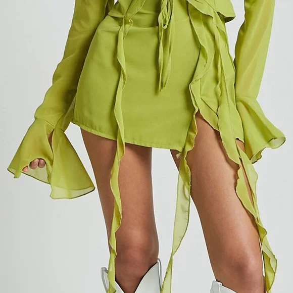 SHOWPO SET - Picture 7 of 13